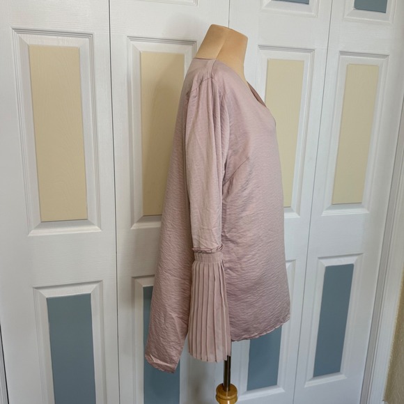TDC Womens XL Mauve Pink V-Neck Pleated Bell Sleeve Tunic Blouse Hammered Satin - Picture 3 of 8